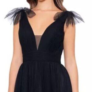 Betsy & Adam V-Neck Black Sleeveless Chiffon Gown